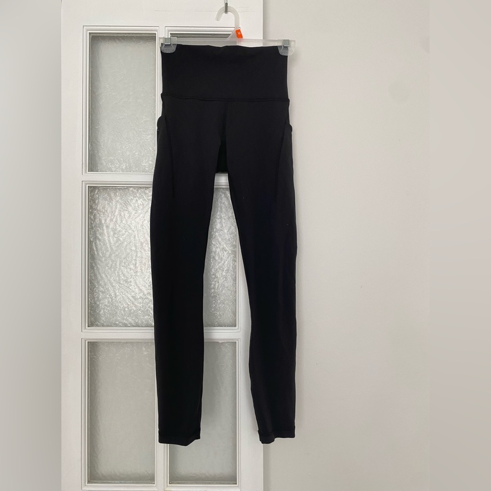 Lululemon Wunder Train High Rise 25” Leggings with Pockets